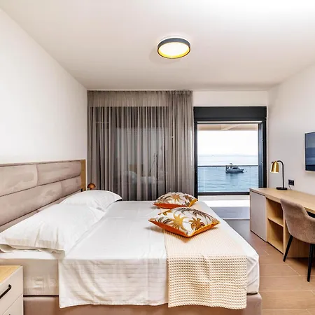 Lägenhetshotell Stella Maris 3*